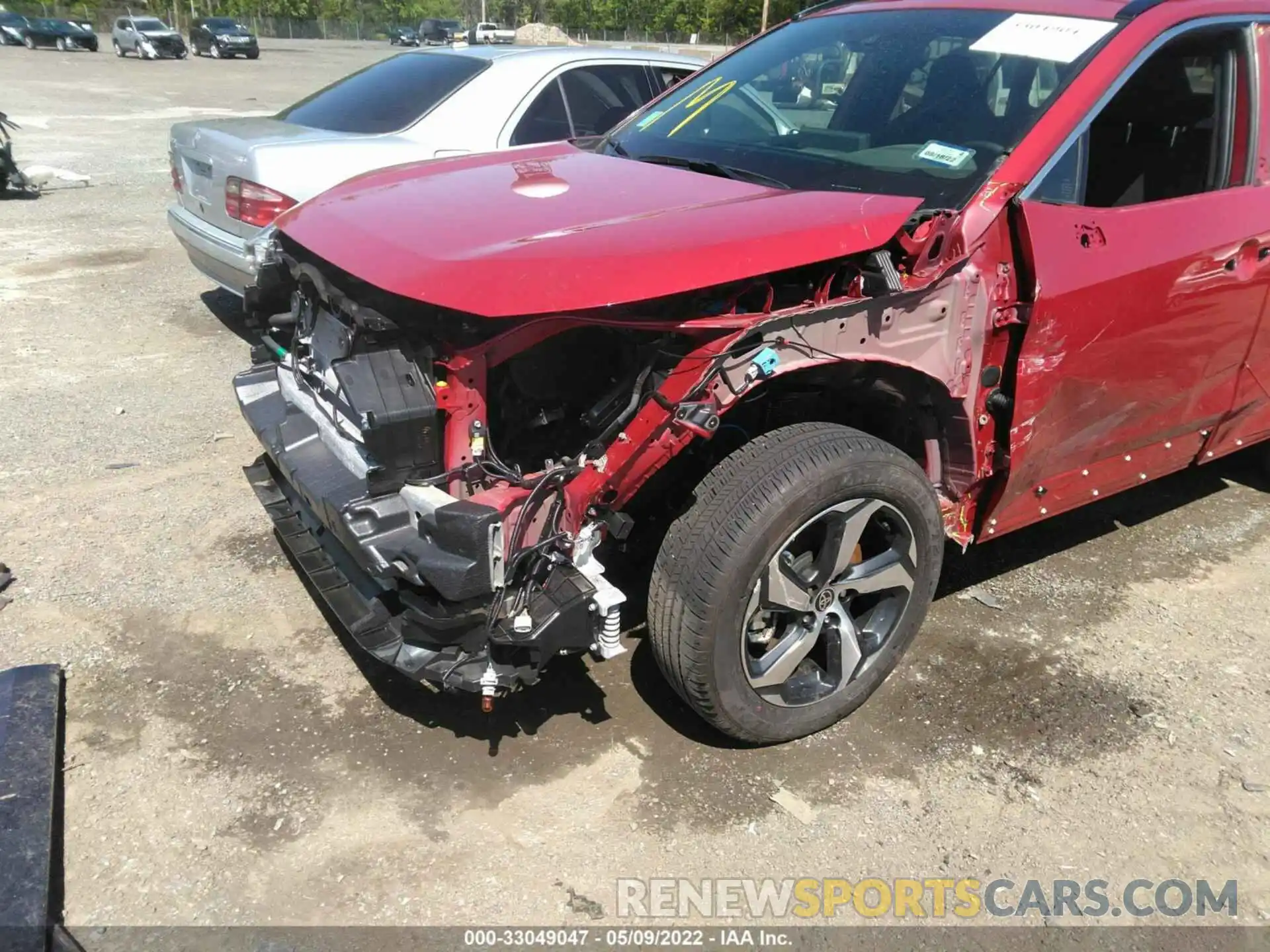 6 Photograph of a damaged car JTMAB3FV0MD044999 TOYOTA RAV4 PRIME 2021