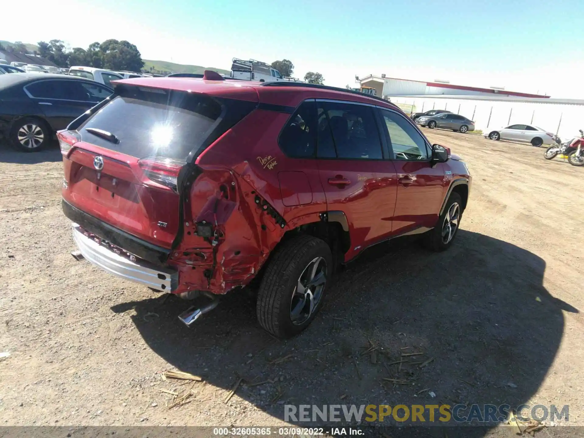 4 Photograph of a damaged car JTMAB3FV6MD063816 TOYOTA RAV4 PRIME 2021