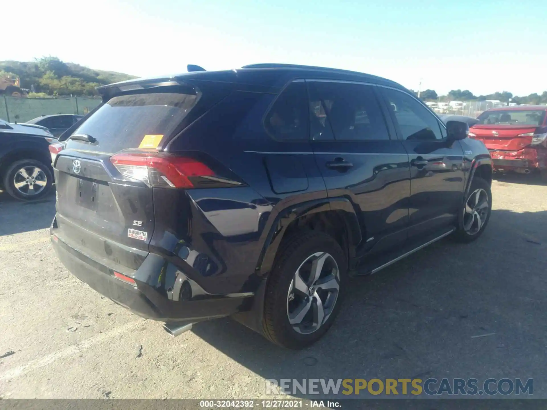 4 Photograph of a damaged car JTMAB3FVXMD064466 TOYOTA RAV4 PRIME 2021