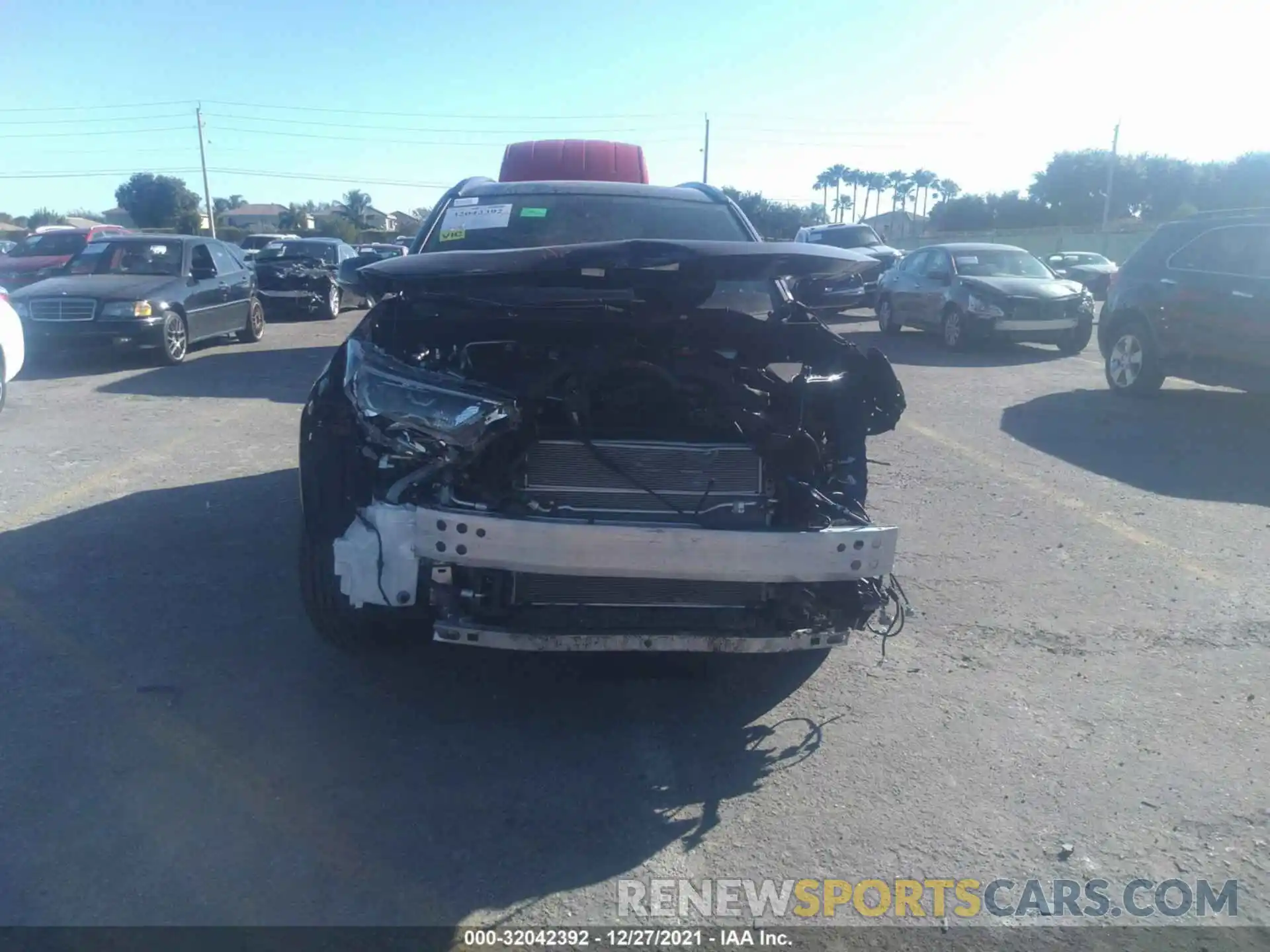 6 Photograph of a damaged car JTMAB3FVXMD064466 TOYOTA RAV4 PRIME 2021