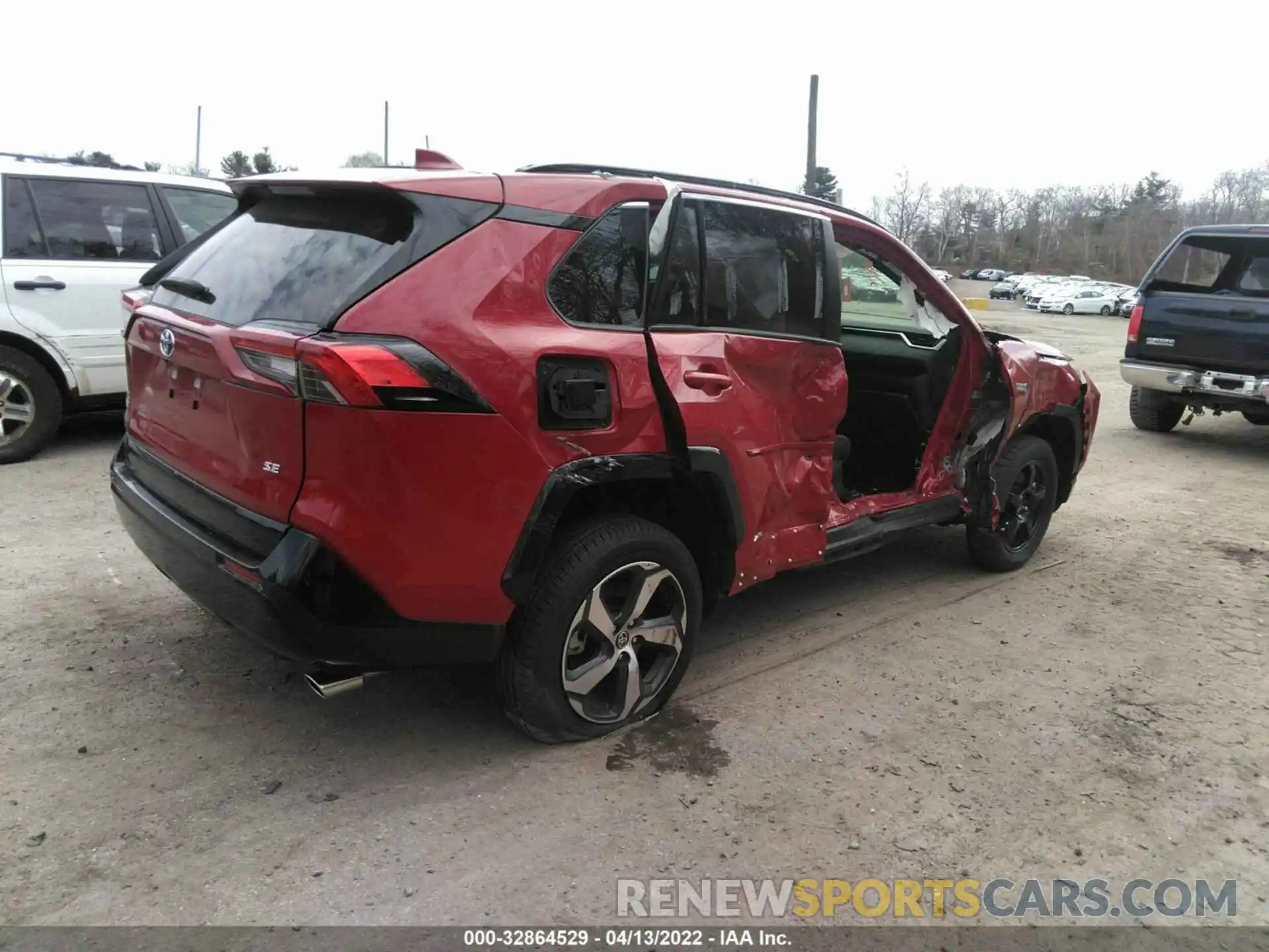 4 Photograph of a damaged car JTMCB3FV5MD044800 TOYOTA RAV4 PRIME 2021