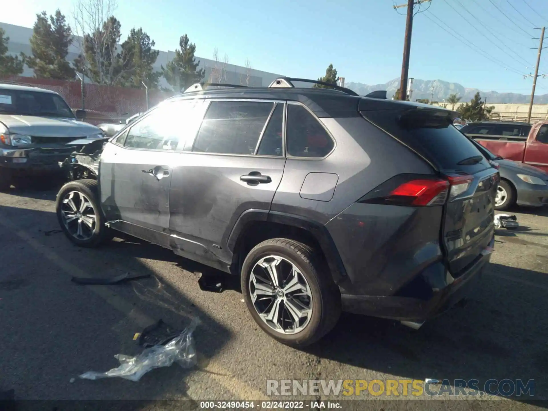 3 Photograph of a damaged car JTMFB3FV0MD013225 TOYOTA RAV4 PRIME 2021