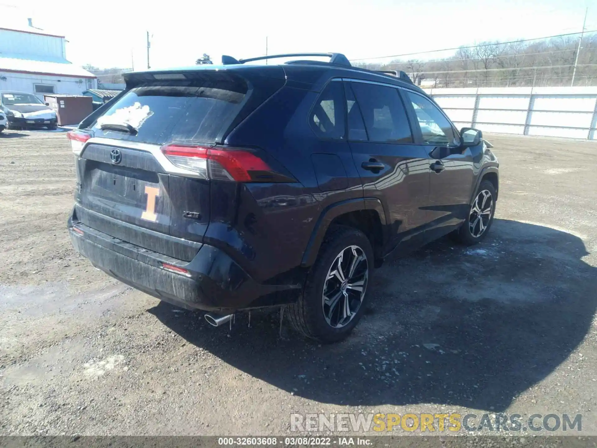 4 Photograph of a damaged car JTMFB3FV1MD045889 TOYOTA RAV4 PRIME 2021