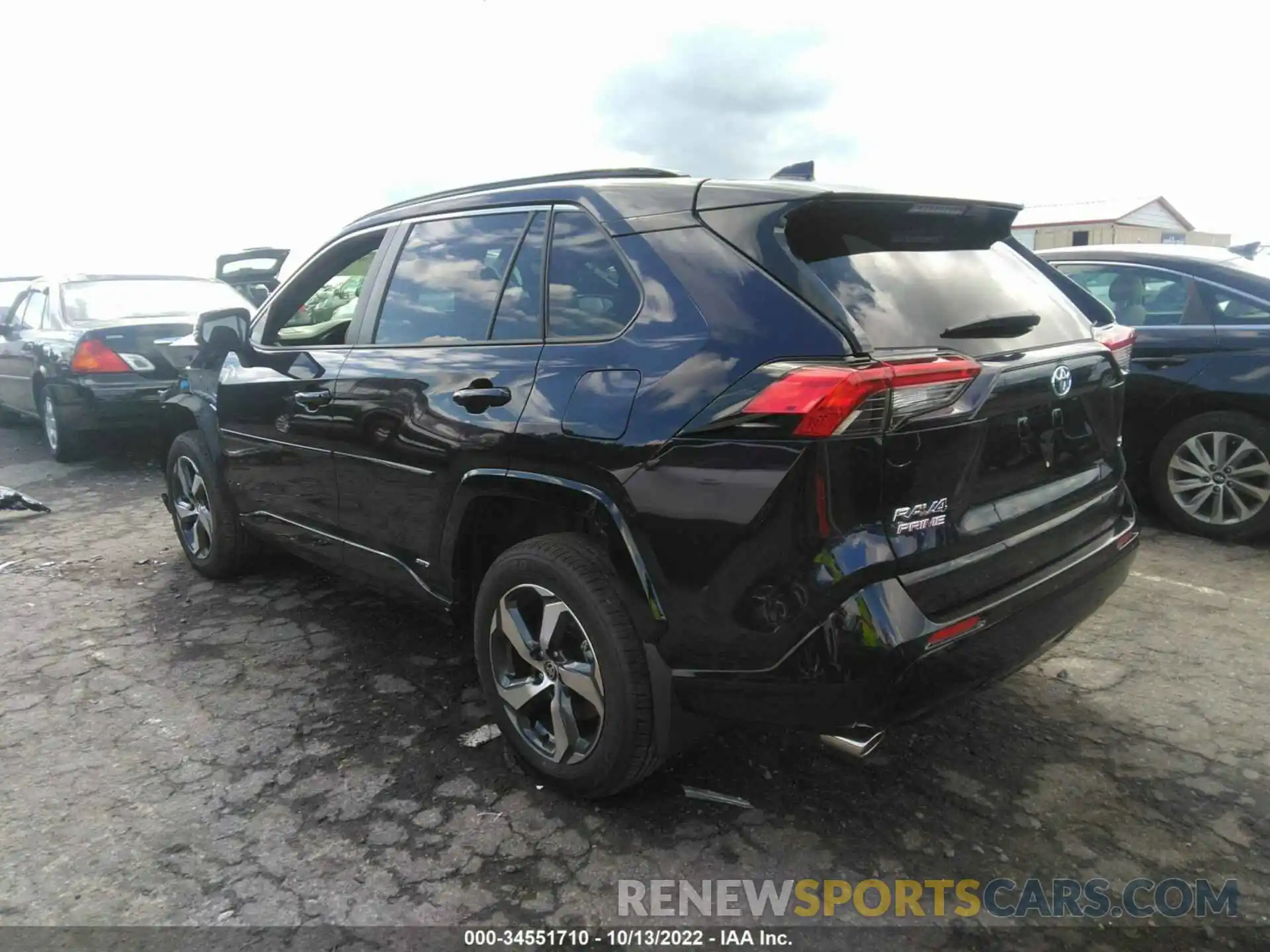 3 Photograph of a damaged car JTMAB3FV9ND076707 TOYOTA RAV4 PRIME 2022