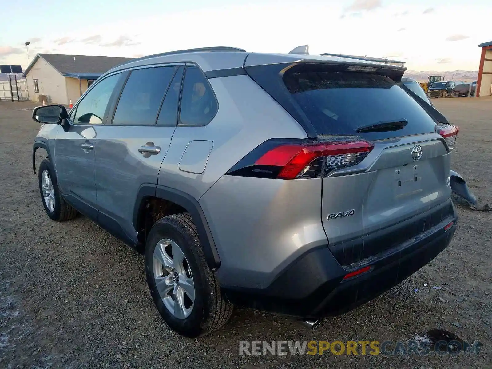 3 Photograph of a damaged car 213P1RFV3KC025798 TOYOTA RAV4 XLE 2019