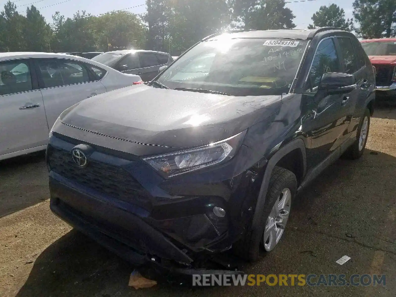 2 Photograph of a damaged car 2T3P1RFV0KW062600 TOYOTA RAV4 XLE 2019