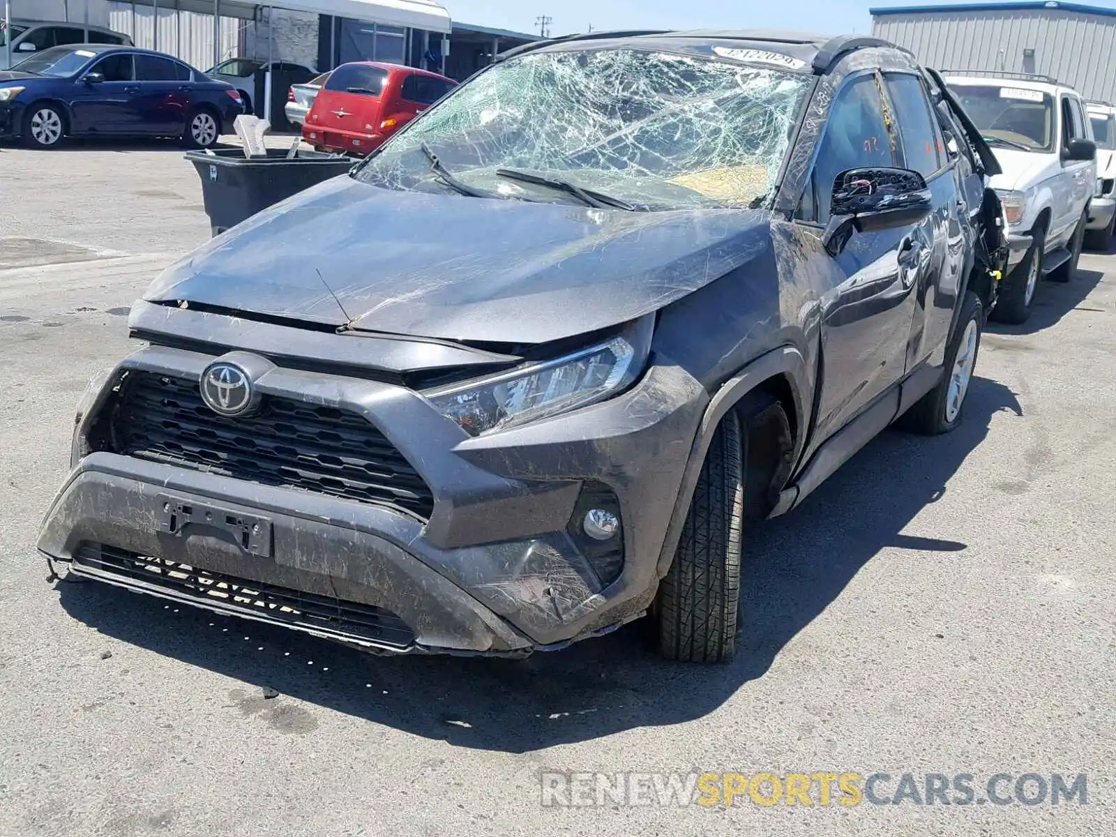 2 Фотография поврежденного автомобиля 2T3P1RFV2KC014937 TOYOTA RAV4 XLE 2019