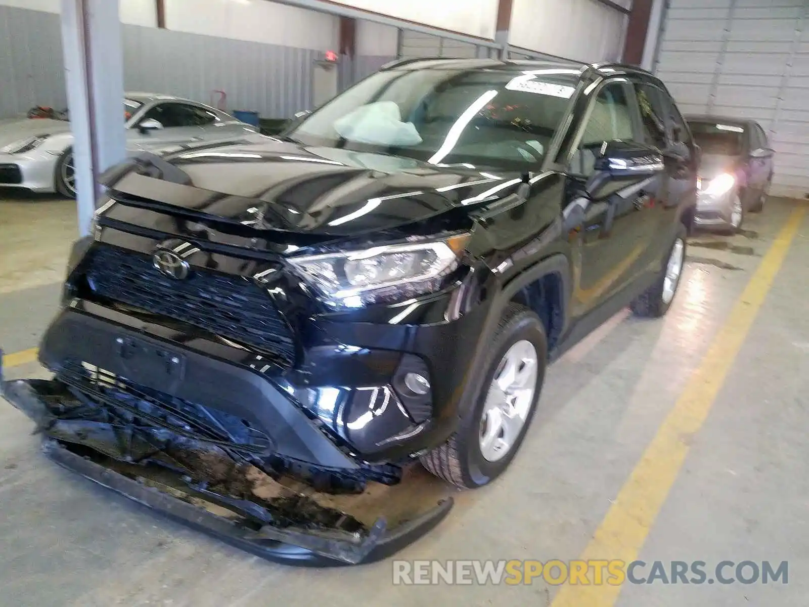 2 Photograph of a damaged car 2T3P1RFV2KC022116 TOYOTA RAV4 XLE 2019