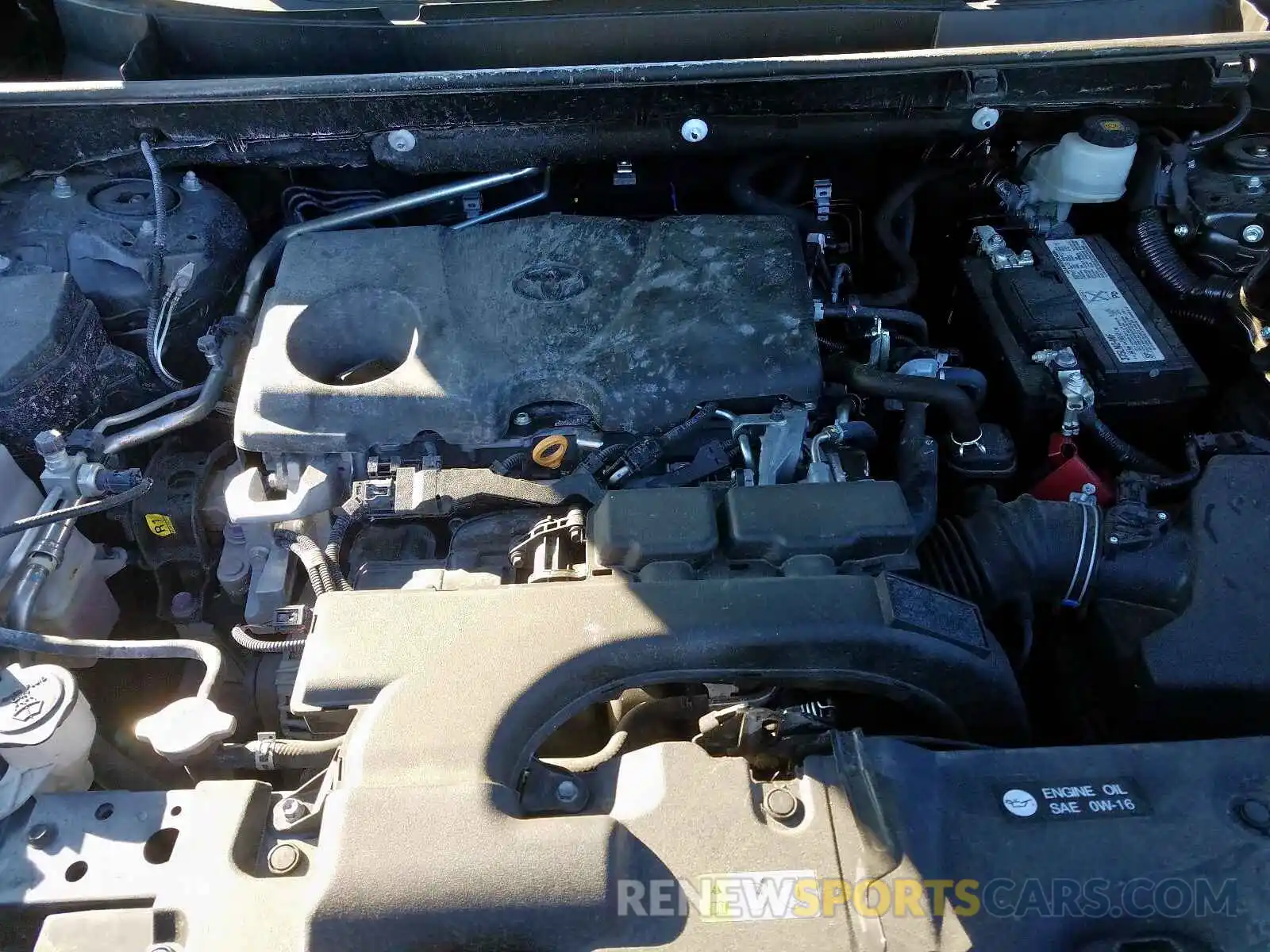 7 Photograph of a damaged car 2T3P1RFV2KW046530 TOYOTA RAV4 XLE 2019