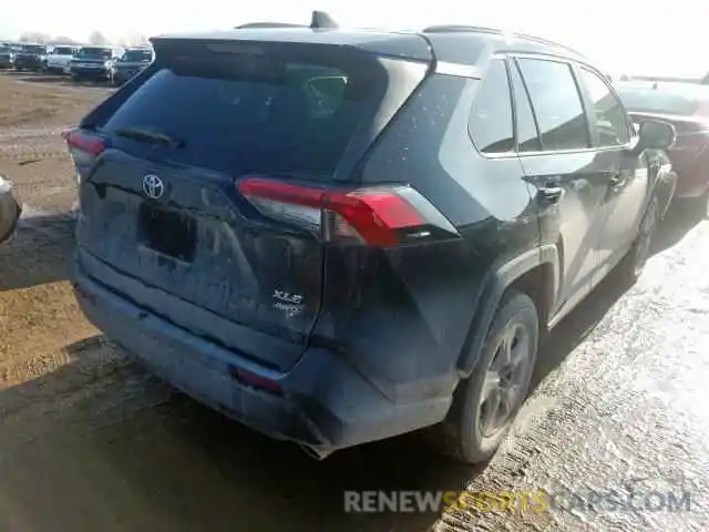 4 Photograph of a damaged car 2T3P1RFV2KW054773 TOYOTA RAV4 XLE 2019