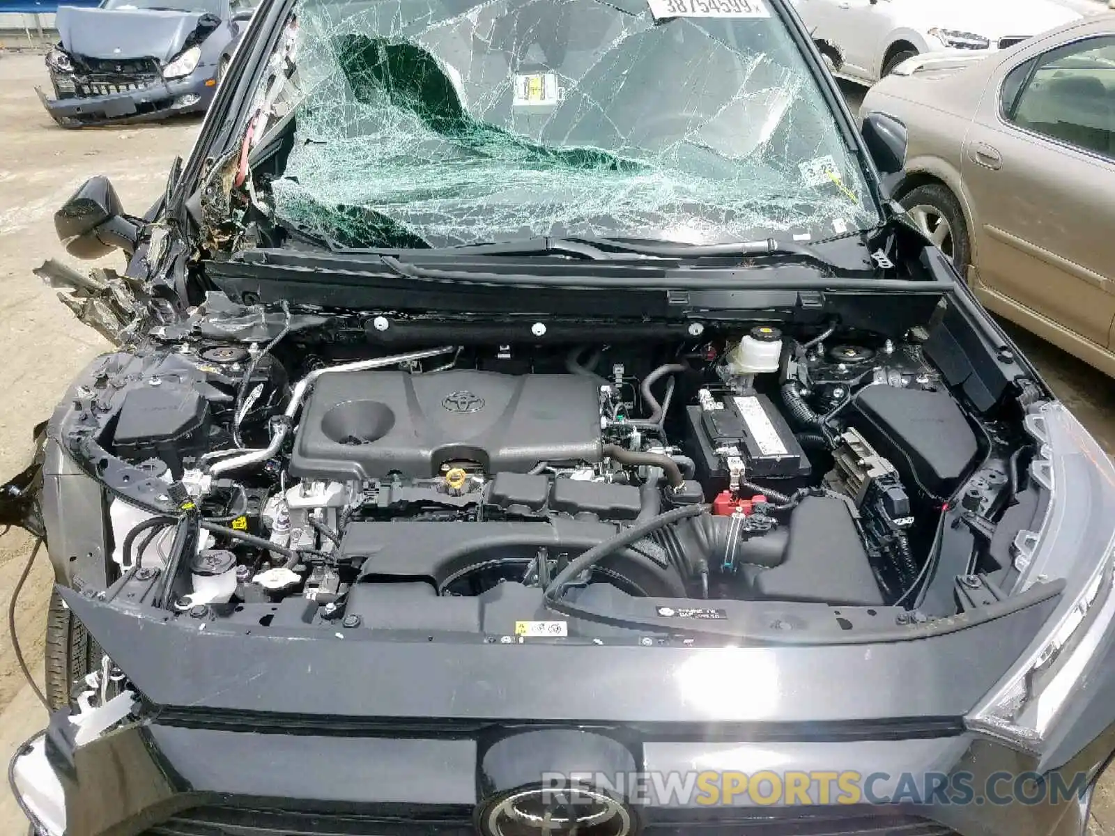 7 Photograph of a damaged car 2T3P1RFV3KW030448 TOYOTA RAV4 XLE 2019