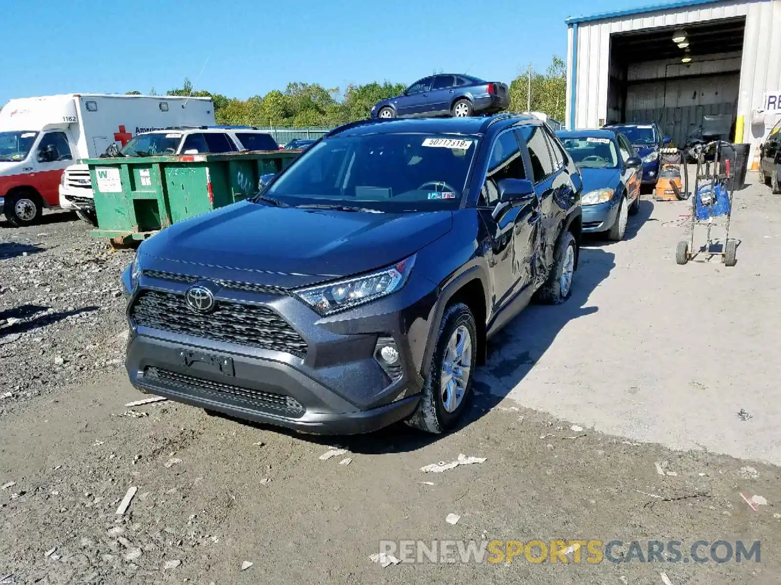 2 Photograph of a damaged car 2T3P1RFV5KC015712 TOYOTA RAV4 XLE 2019