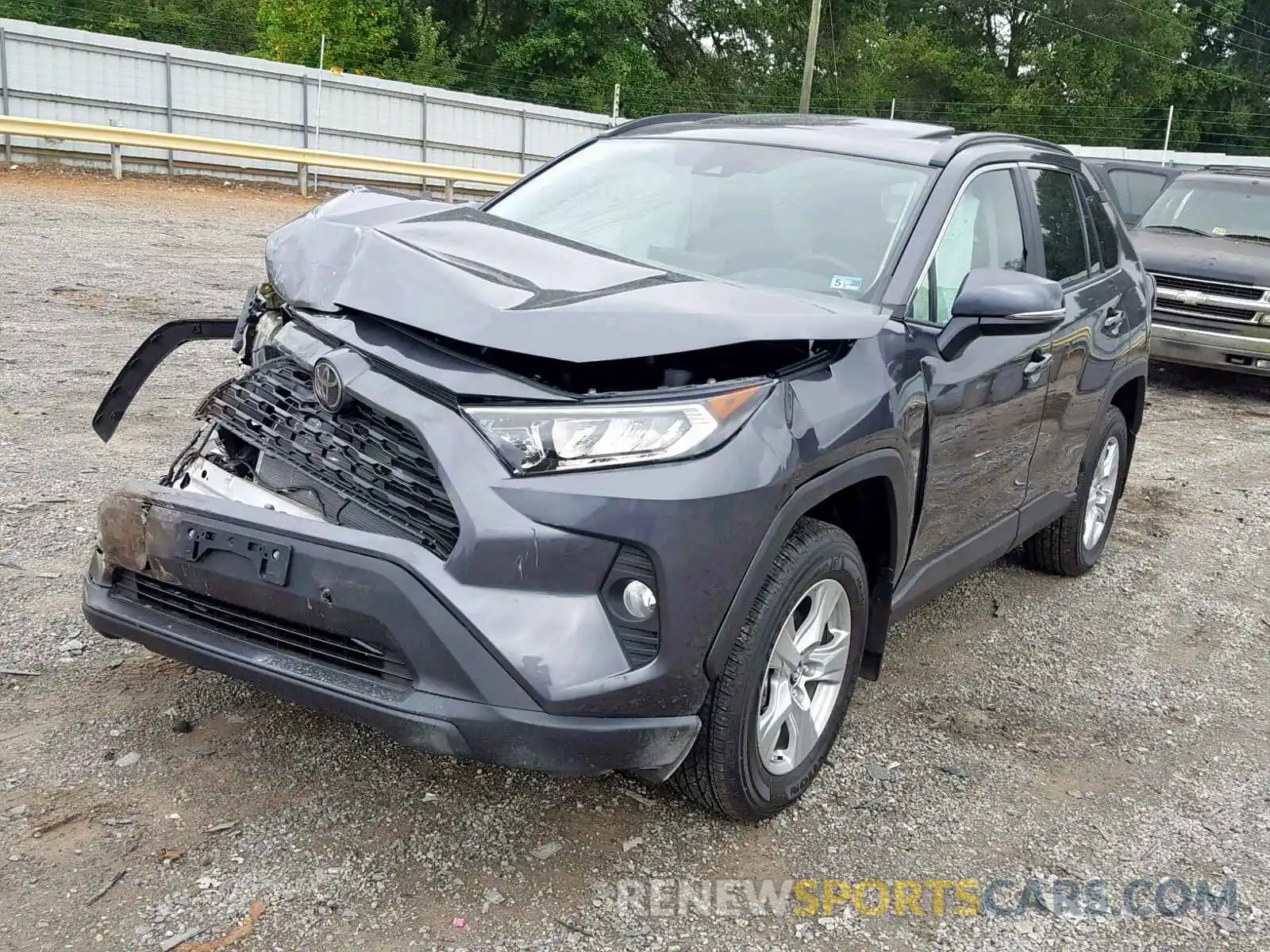 2 Photograph of a damaged car 2T3P1RFV8KC002601 TOYOTA RAV4 XLE 2019