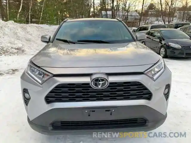 3 Photograph of a damaged car 2T3P1RFV8KC009239 TOYOTA RAV4 XLE 2019