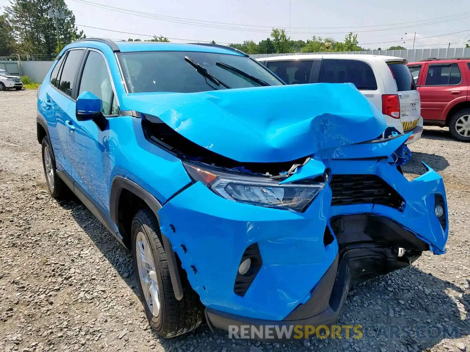 1 Фотография поврежденного автомобиля 2T3P1RFV9KC003725 TOYOTA RAV4 XLE 2019