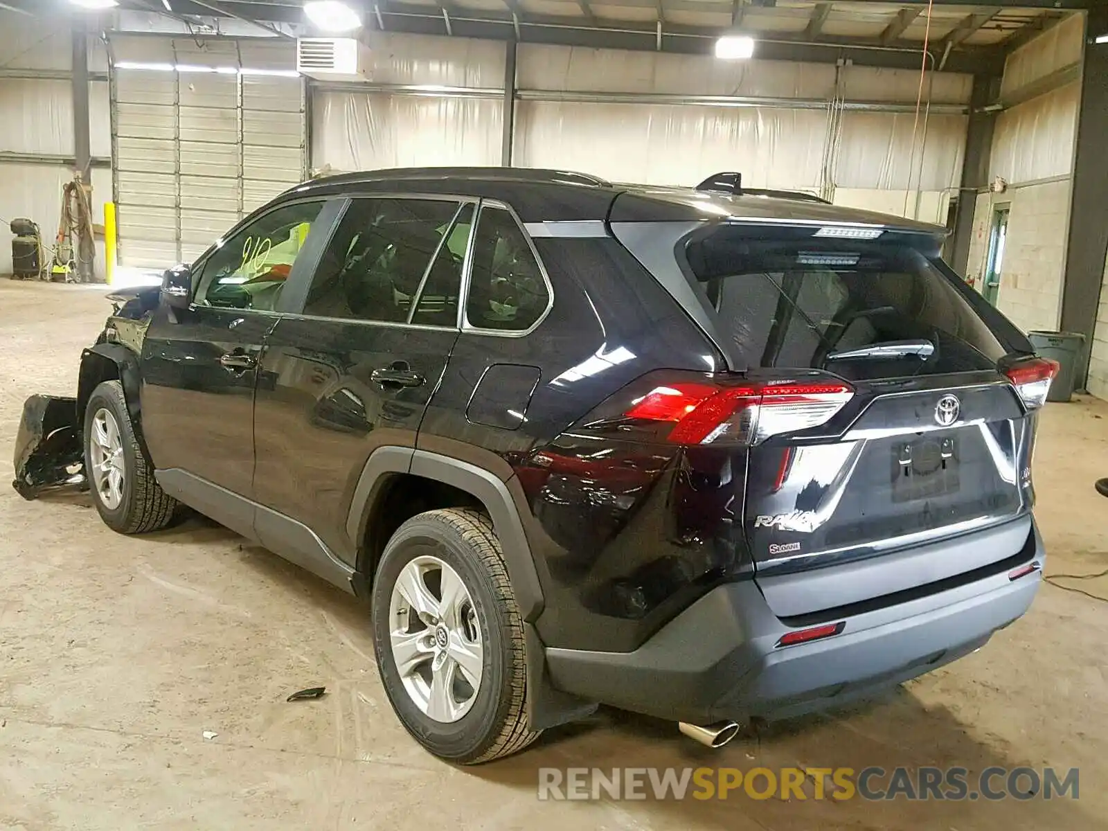 3 Фотография поврежденного автомобиля 2T3P1RFV9KC005720 TOYOTA RAV4 XLE 2019