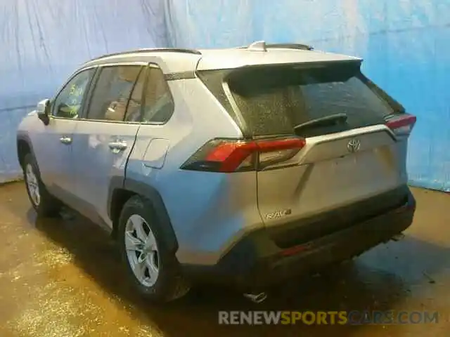 3 Photograph of a damaged car 2T3P1RFV9KW046086 TOYOTA RAV4 XLE 2019