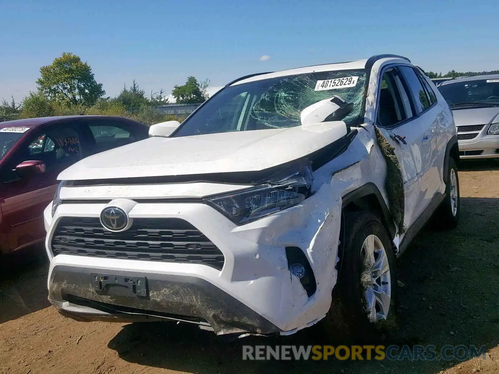 2 Photograph of a damaged car 2T3P1RFVXKC004723 TOYOTA RAV4 XLE 2019