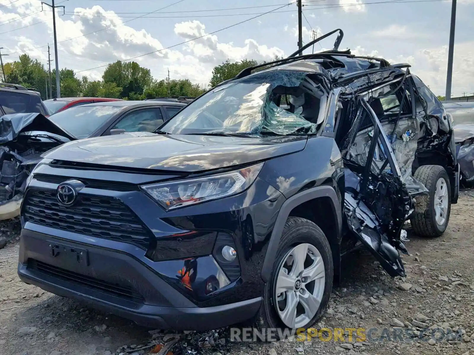 2 Фотография поврежденного автомобиля 2T3P1RFVXKW037865 TOYOTA RAV4 XLE 2019