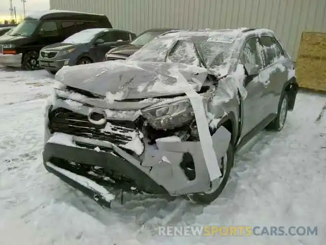 2 Photograph of a damaged car 2T3R1RFV8KW038795 TOYOTA RAV4 XLE 2019