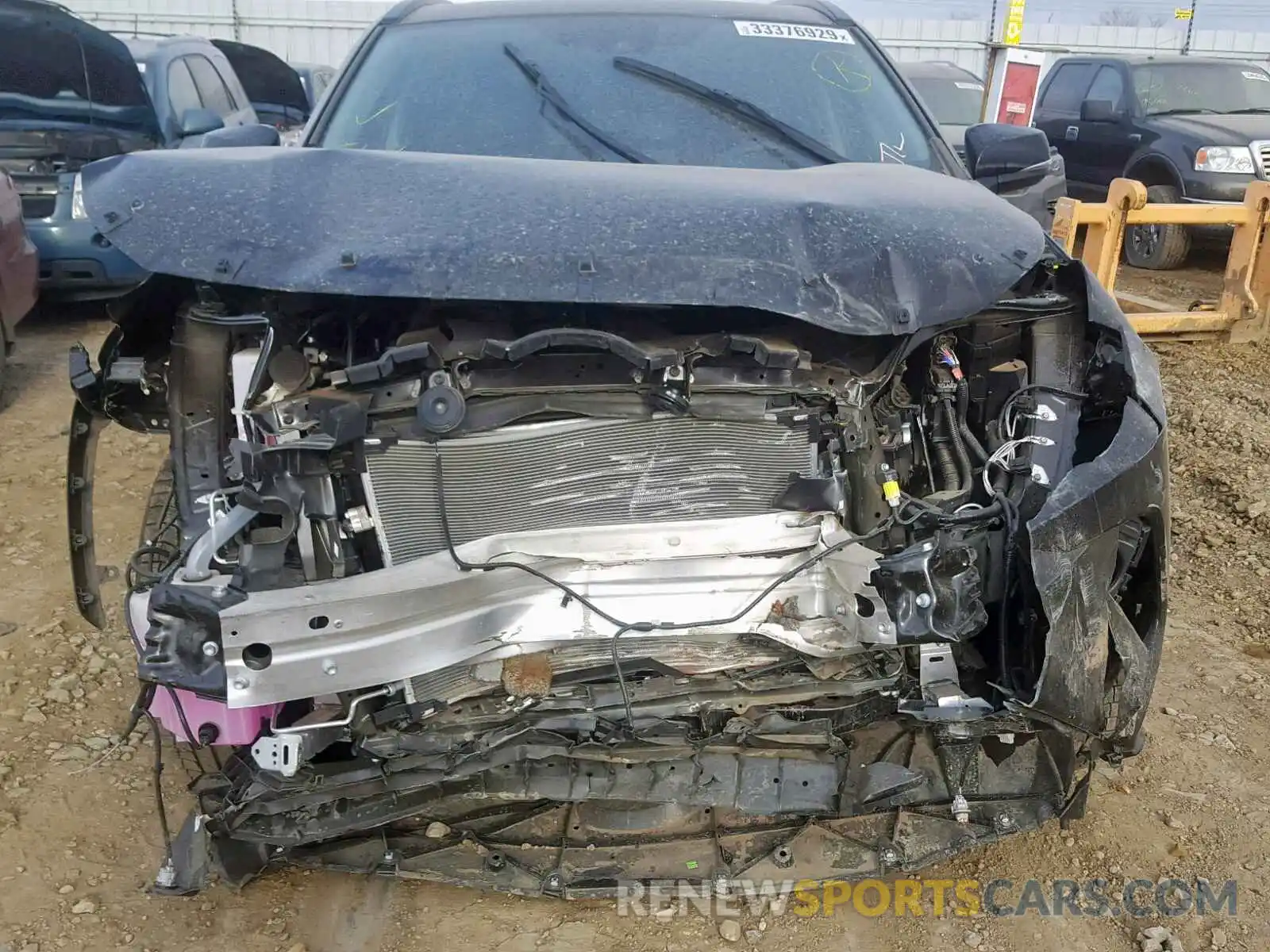 9 Photograph of a damaged car 2T3R1RFVXKW016989 TOYOTA RAV4 XLE 2019