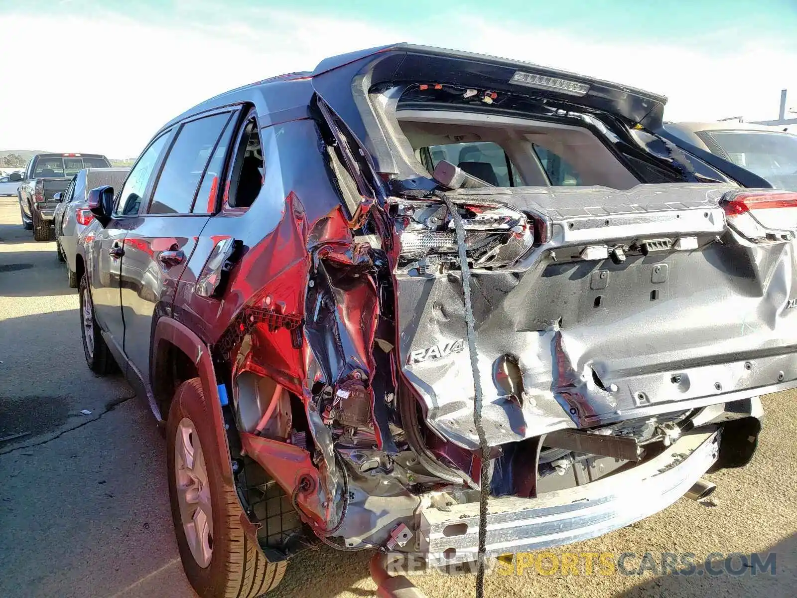 3 Photograph of a damaged car 2T3W1RFV2KC027201 TOYOTA RAV4 XLE 2019