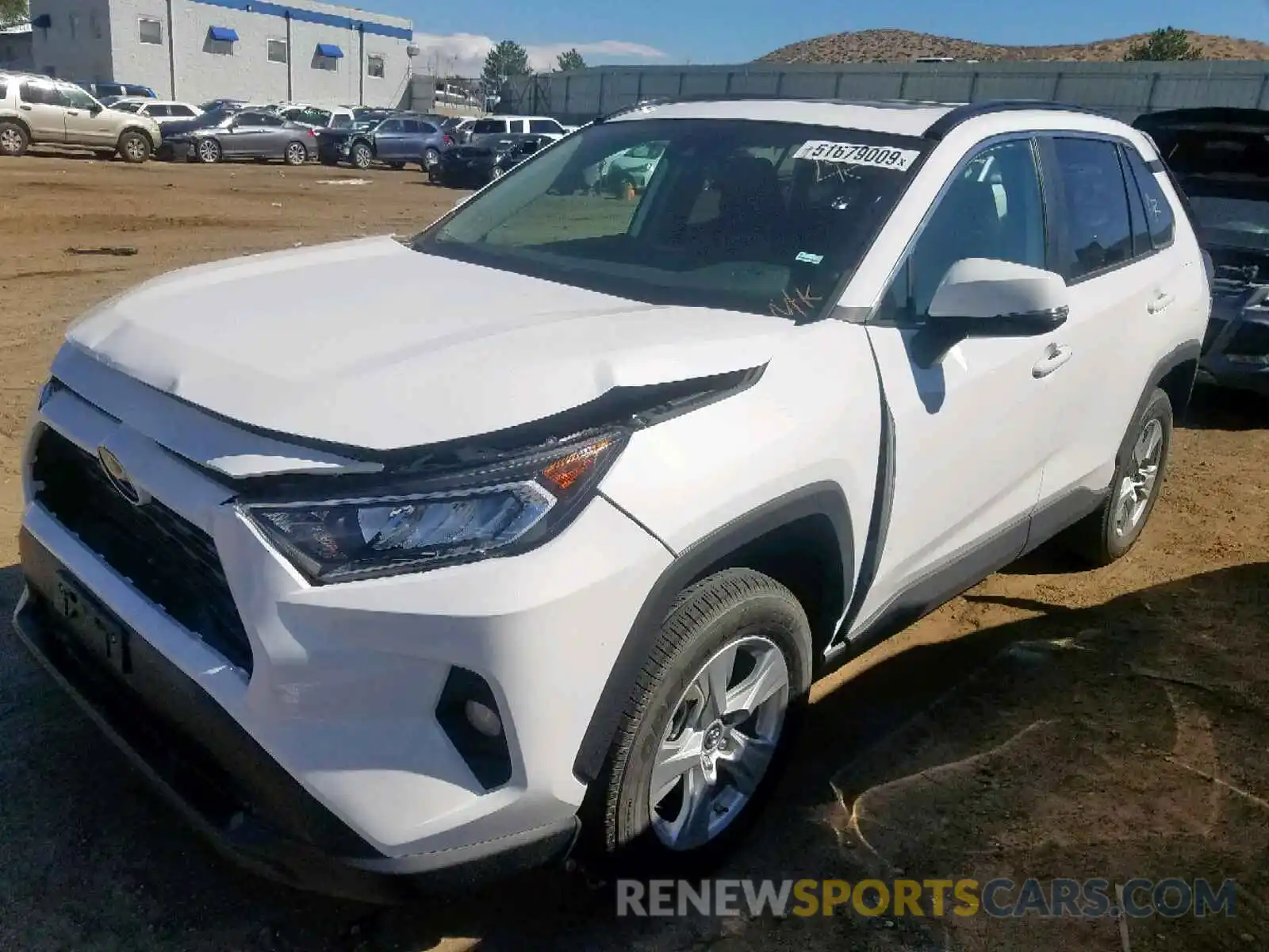 2 Photograph of a damaged car 2T3W1RFV2KW018206 TOYOTA RAV4 XLE 2019