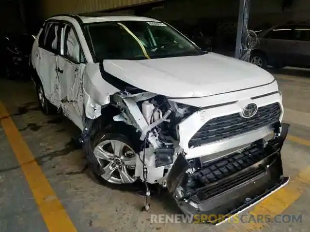 1 Photograph of a damaged car 2T3W1RFV3KW013905 TOYOTA RAV4 XLE 2019