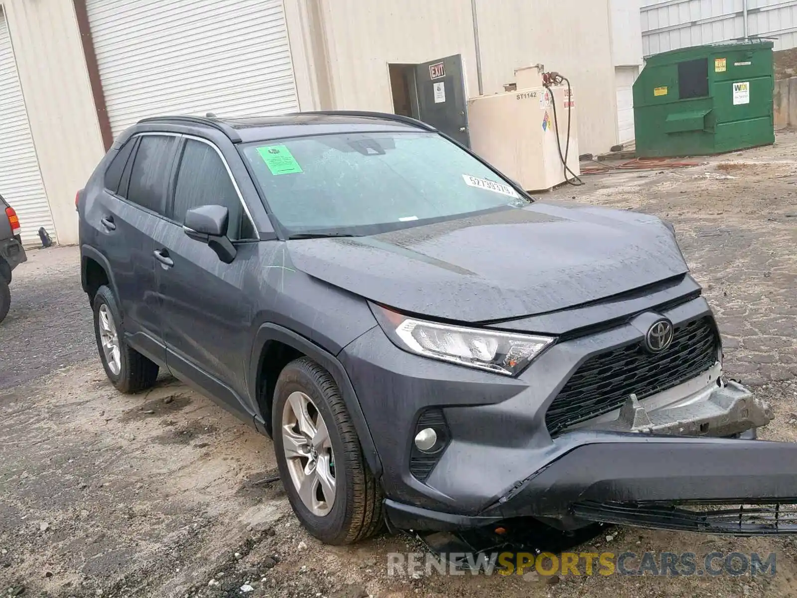 1 Photograph of a damaged car 2T3W1RFV5KC002258 TOYOTA RAV4 XLE 2019