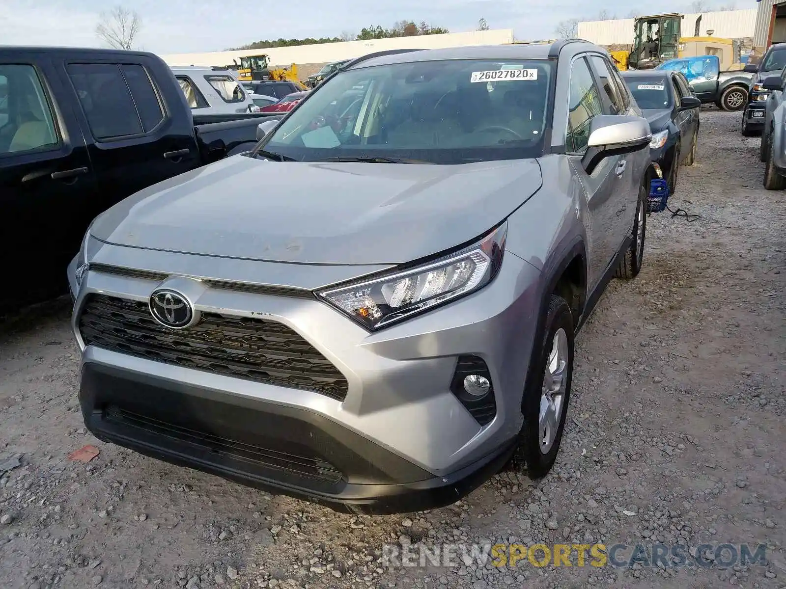 2 Photograph of a damaged car 2T3W1RFV5KW013100 TOYOTA RAV4 XLE 2019