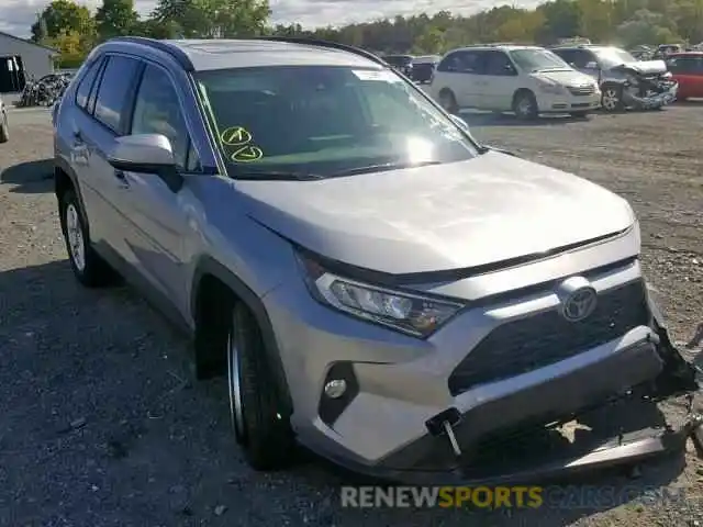 1 Photograph of a damaged car JTMP1RFV0KD506121 TOYOTA RAV4 XLE 2019