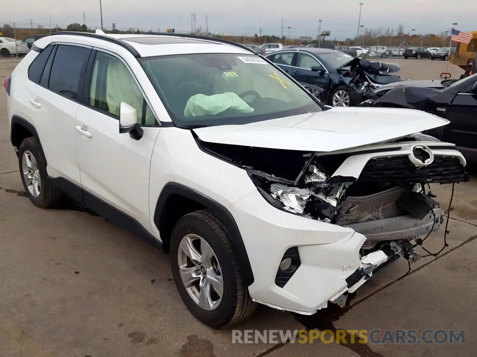 1 Photograph of a damaged car JTMP1RFV1KD007893 TOYOTA RAV4 XLE 2019