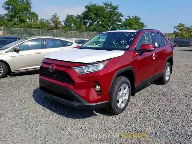 2 Photograph of a damaged car JTMP1RFV1KJ002775 TOYOTA RAV4 XLE 2019