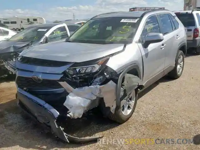 2 Photograph of a damaged car JTMP1RFV3KD511796 TOYOTA RAV4 XLE 2019