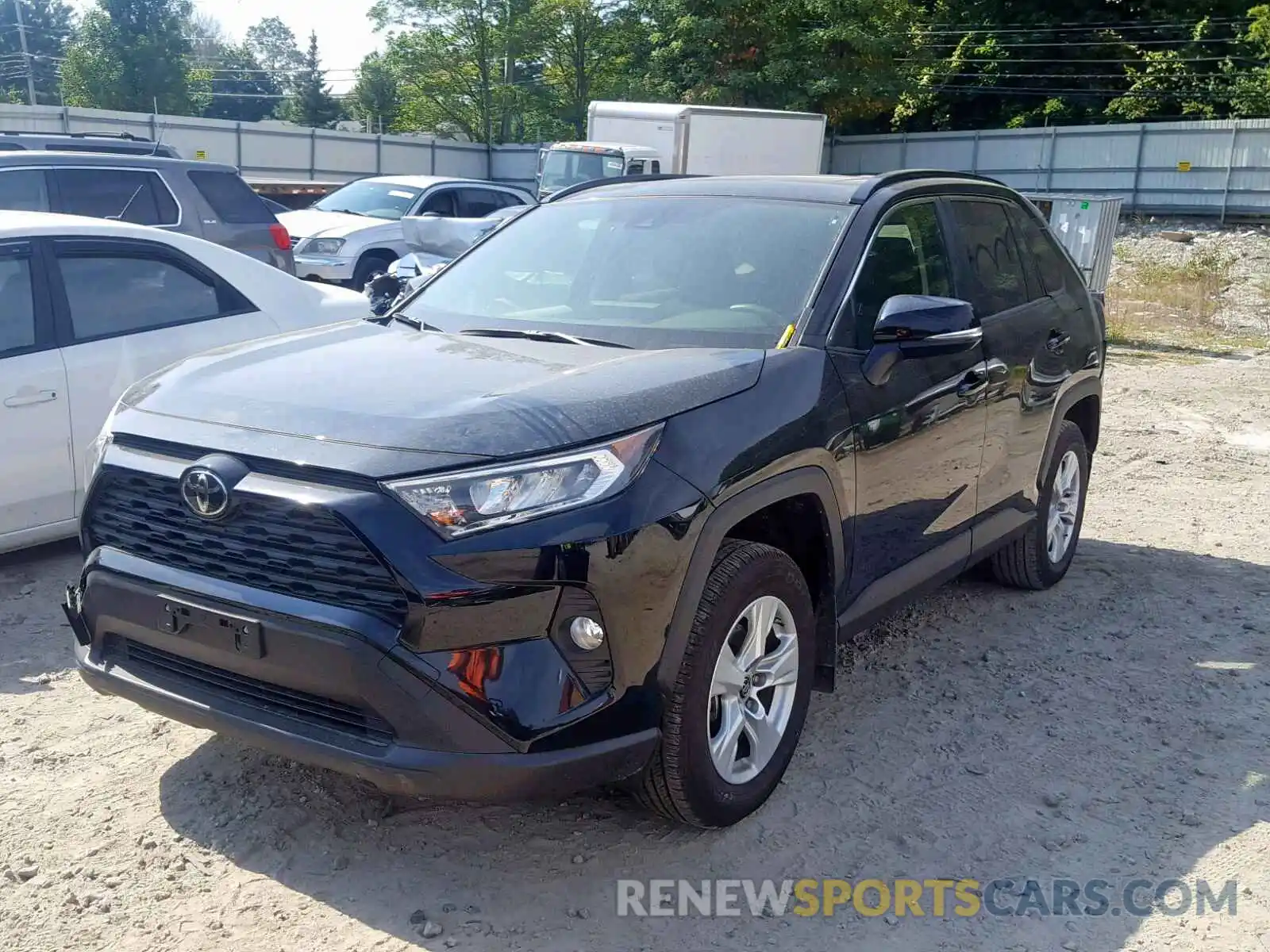 2 Photograph of a damaged car JTMP1RFV4KD029080 TOYOTA RAV4 XLE 2019