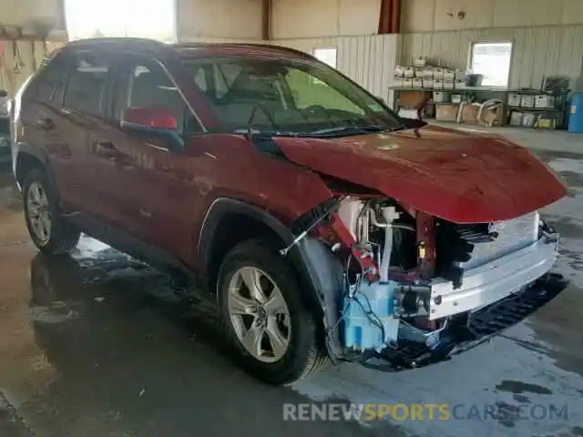 1 Photograph of a damaged car JTMP1RFV5KD022588 TOYOTA RAV4 XLE 2019