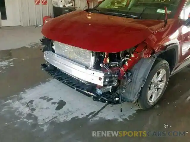 9 Фотография поврежденного автомобиля JTMP1RFV5KD022588 TOYOTA RAV4 XLE 2019