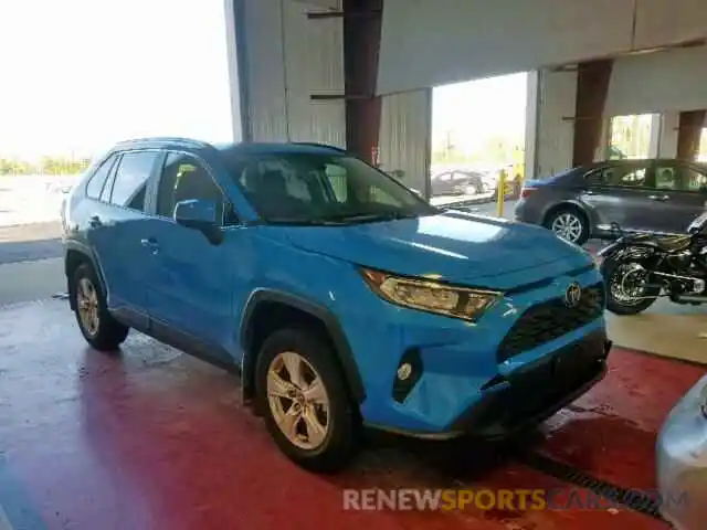 1 Photograph of a damaged car JTMP1RFV7KD012595 TOYOTA RAV4 XLE 2019