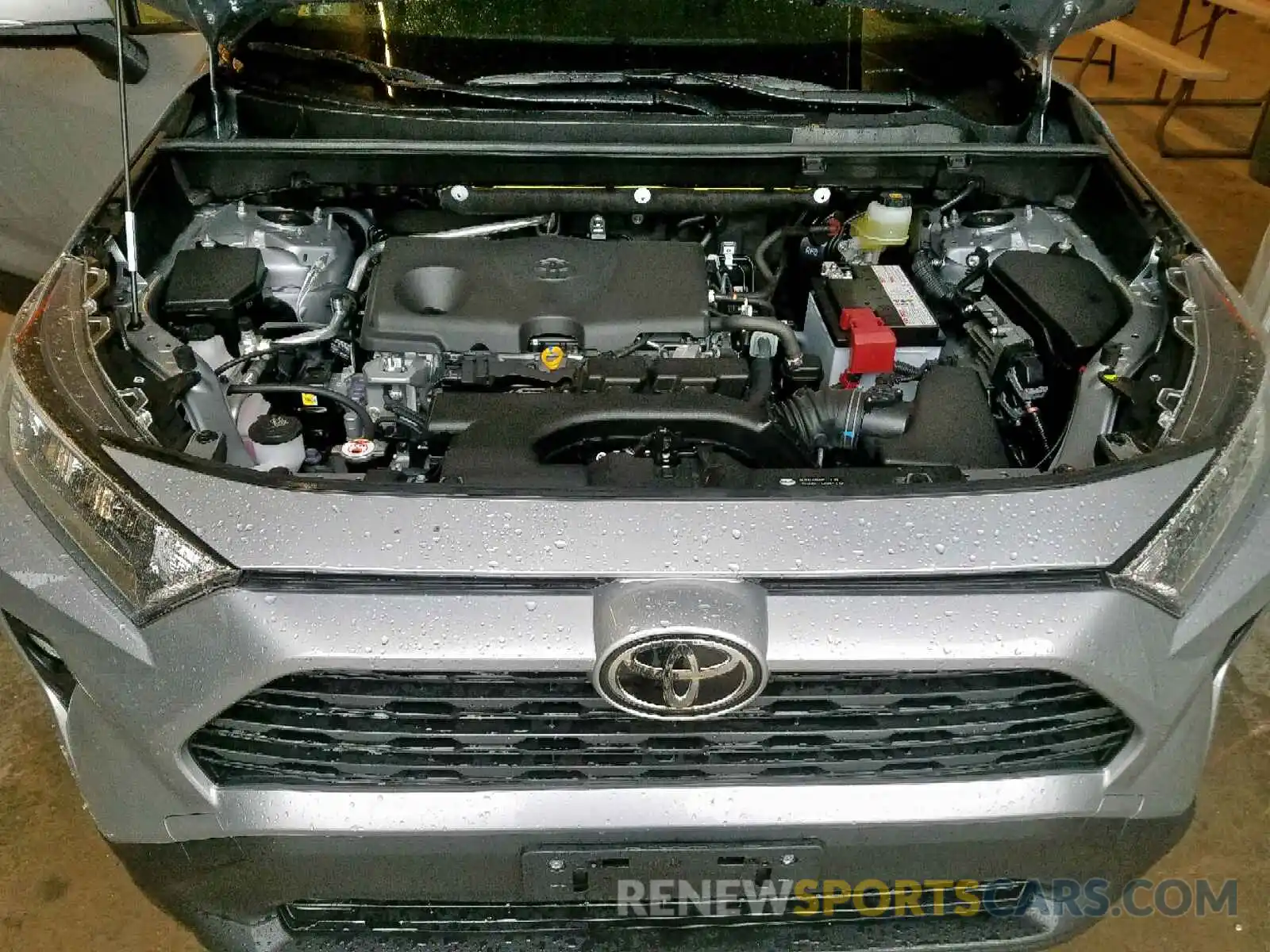 7 Photograph of a damaged car JTMP1RFVXKD511262 TOYOTA RAV4 XLE 2019