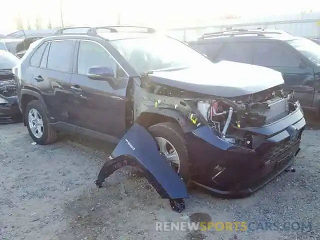 1 Photograph of a damaged car JTMRWRFV3KD031350 TOYOTA RAV4 XLE 2019