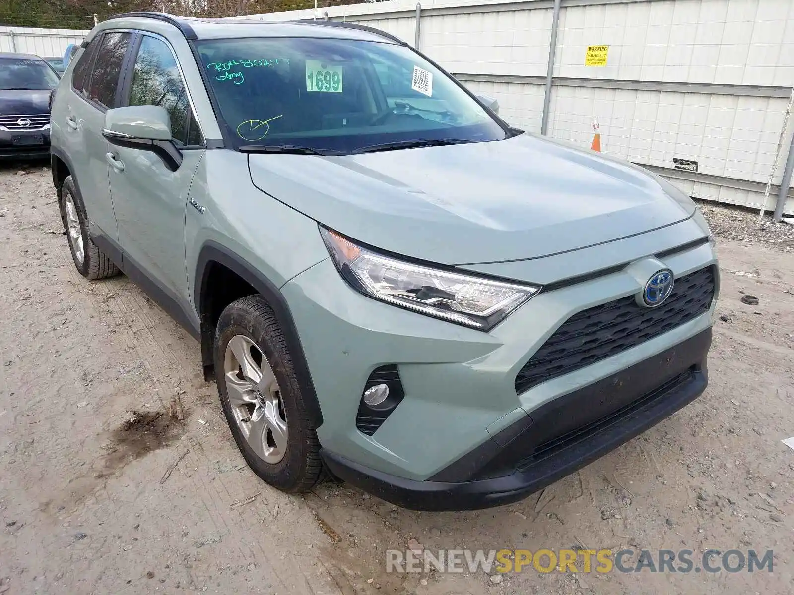 1 Photograph of a damaged car JTMRWRFV4KJ005731 TOYOTA RAV4 XLE 2019