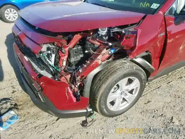 9 Photograph of a damaged car JTMRWRFV6KD506957 TOYOTA RAV4 XLE 2019