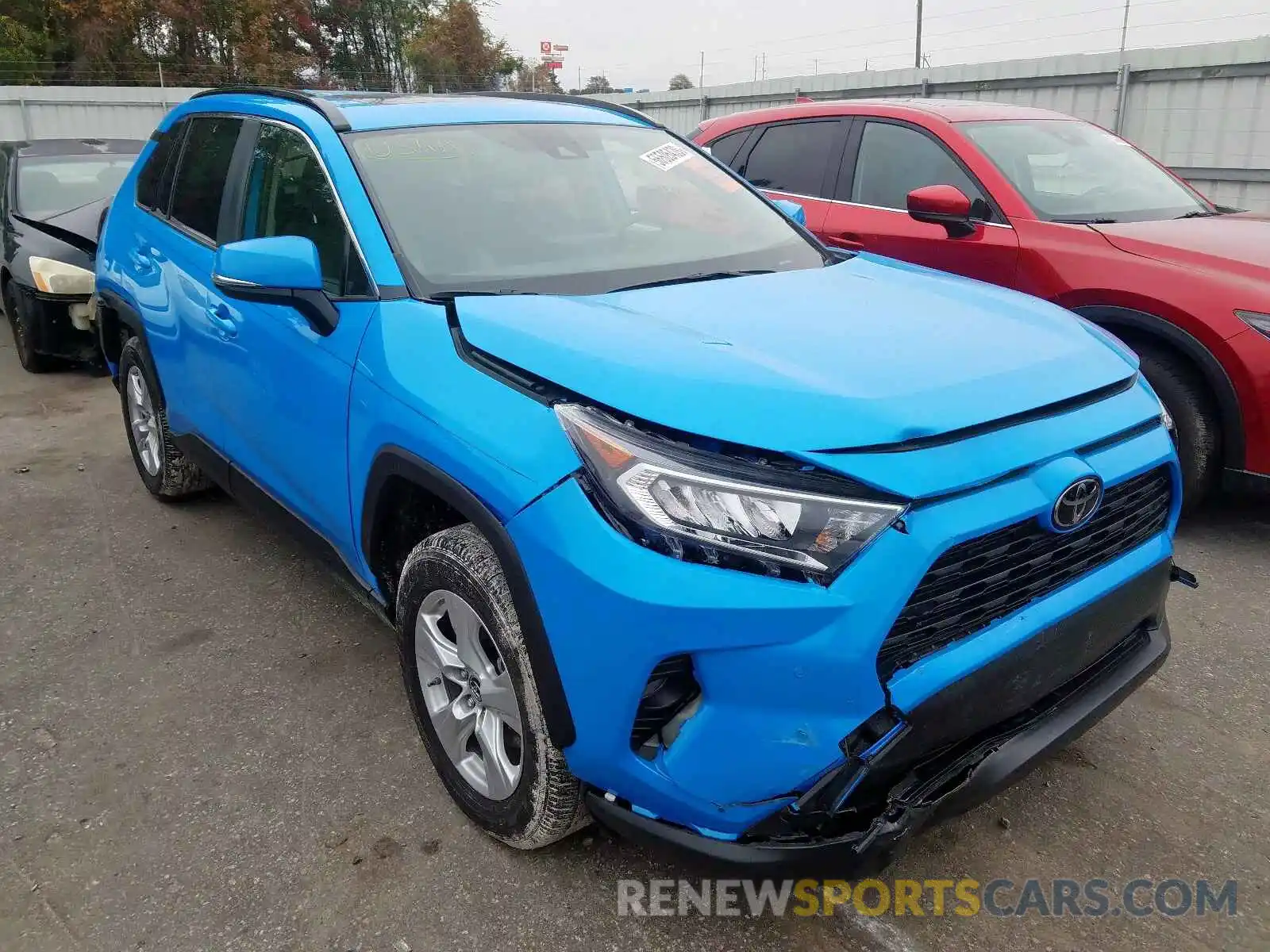 1 Photograph of a damaged car JTMW1RFV0KD002065 TOYOTA RAV4 XLE 2019