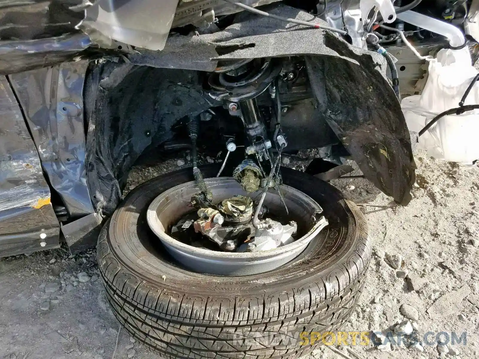 9 Фотография поврежденного автомобиля JTMW1RFV0KD502436 TOYOTA RAV4 XLE 2019