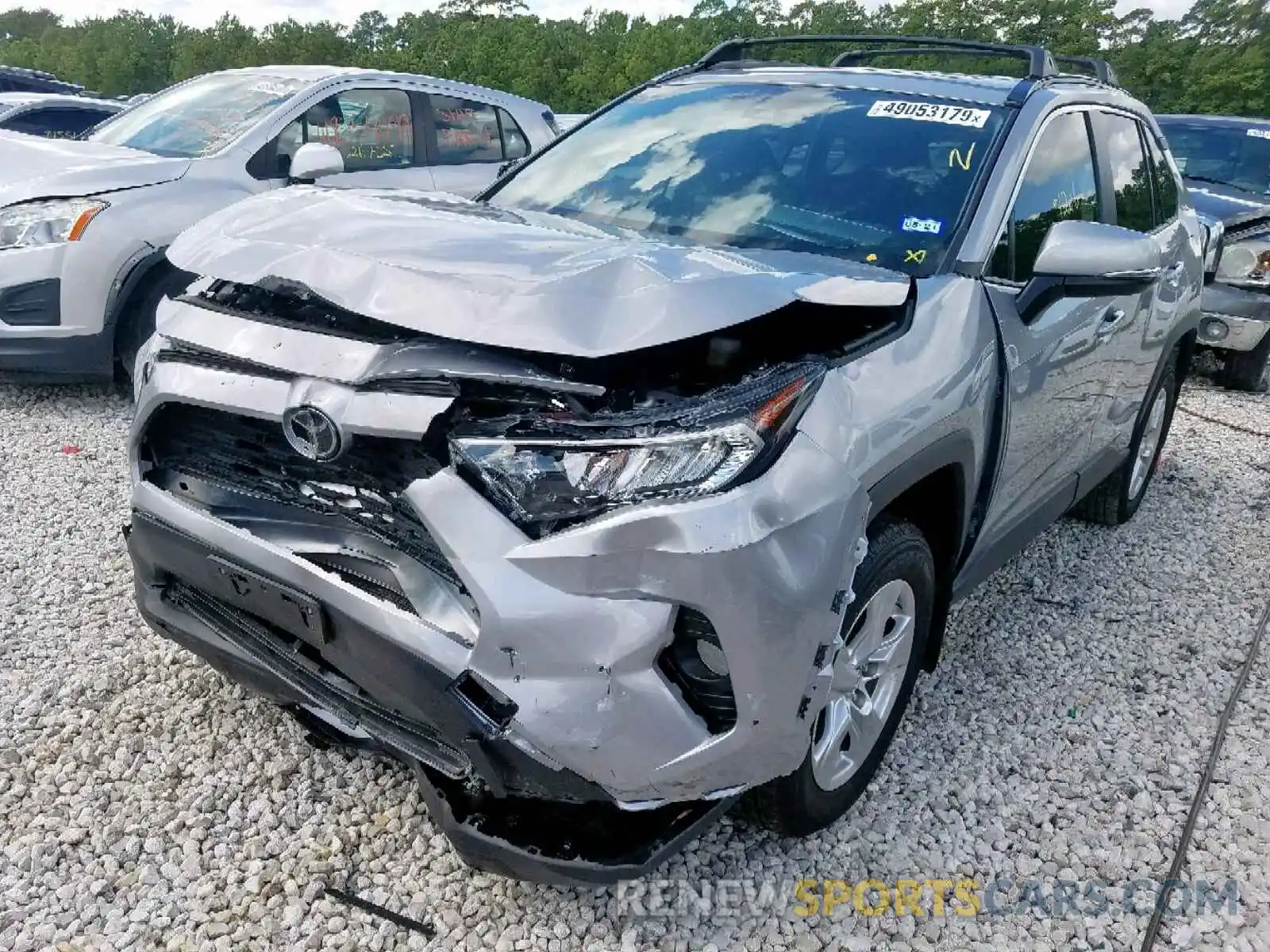 2 Photograph of a damaged car JTMW1RFV2KD021992 TOYOTA RAV4 XLE 2019