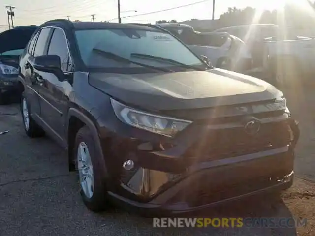 1 Photograph of a damaged car JTMW1RFV6KD008694 TOYOTA RAV4 XLE 2019