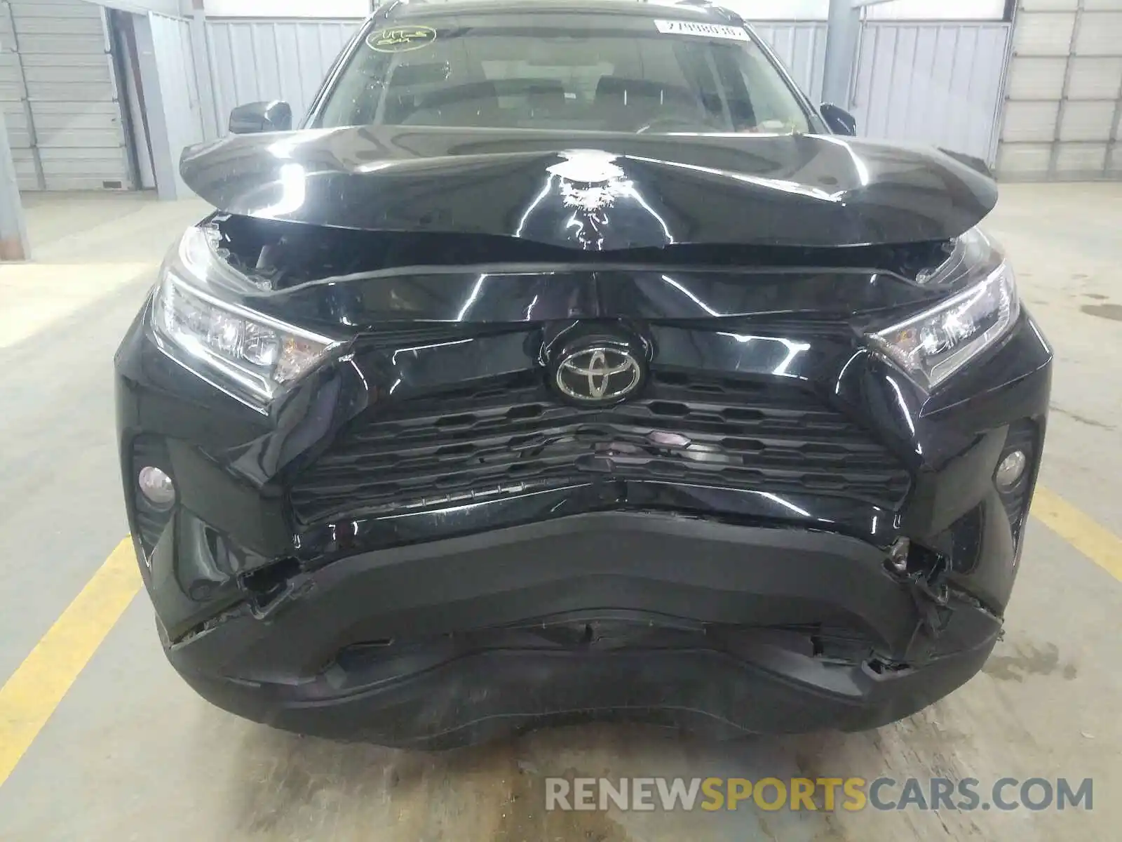 9 Фотография поврежденного автомобиля JTMW1RFV7KD506208 TOYOTA RAV4 XLE 2019