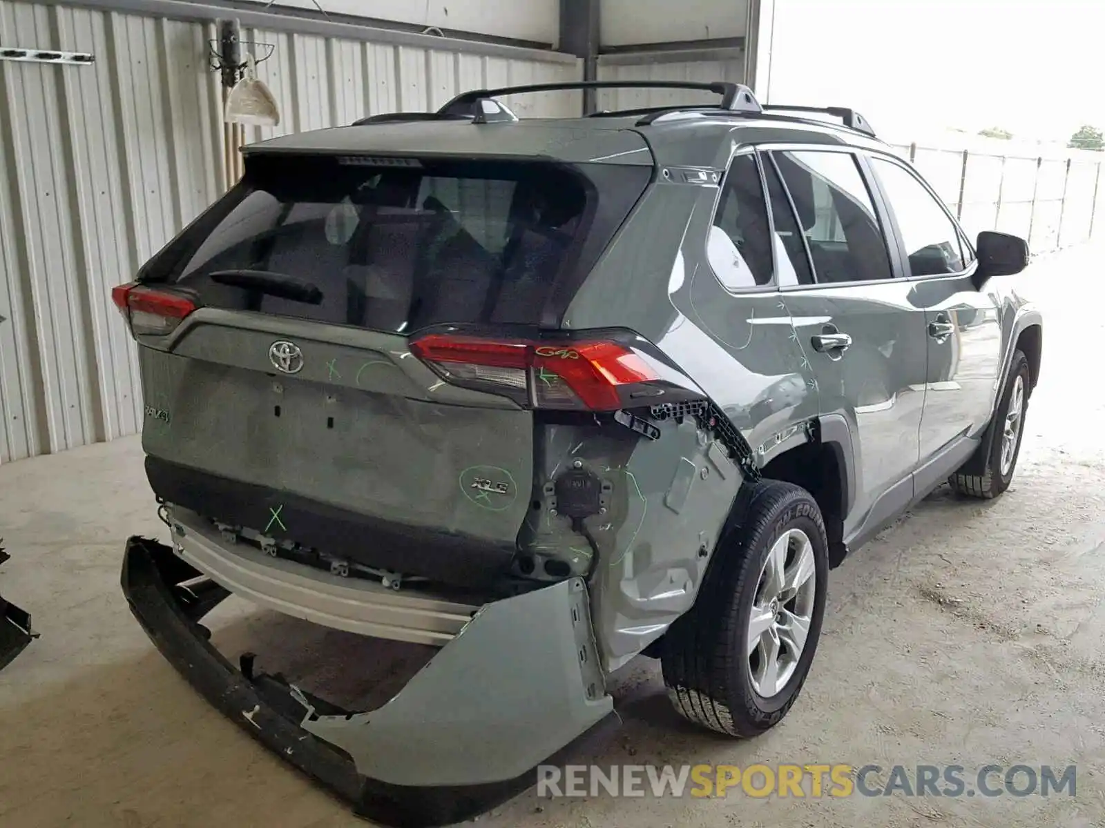 4 Photograph of a damaged car JTMW1RFV8KD505634 TOYOTA RAV4 XLE 2019