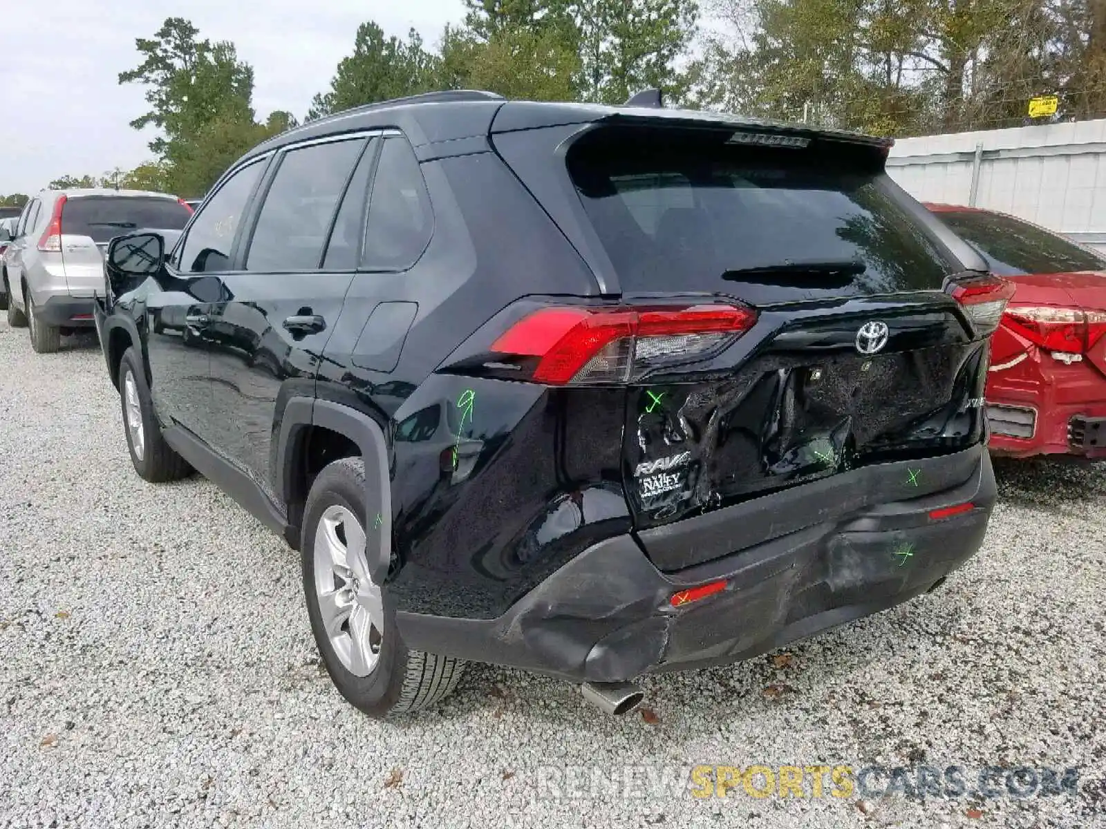 3 Photograph of a damaged car JTMW1RFV9KD008155 TOYOTA RAV4 XLE 2019