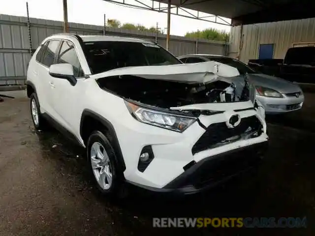 1 Photograph of a damaged car JTMW1RFV9KD501320 TOYOTA RAV4 XLE 2019